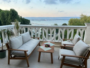 Wavehaven Apartment at South Bay